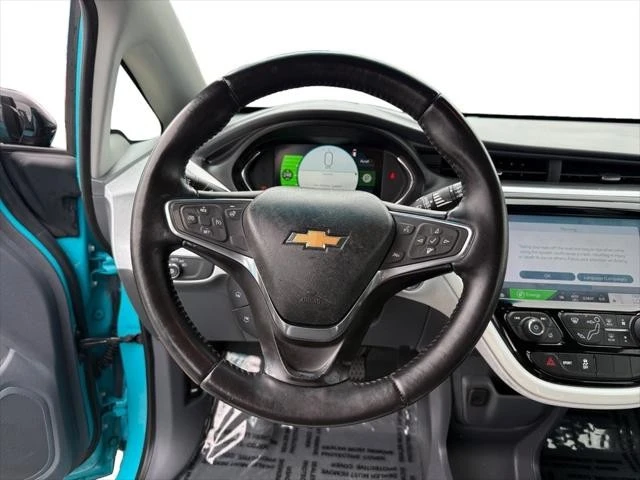 2020 Chevrolet - Image 11 of 23