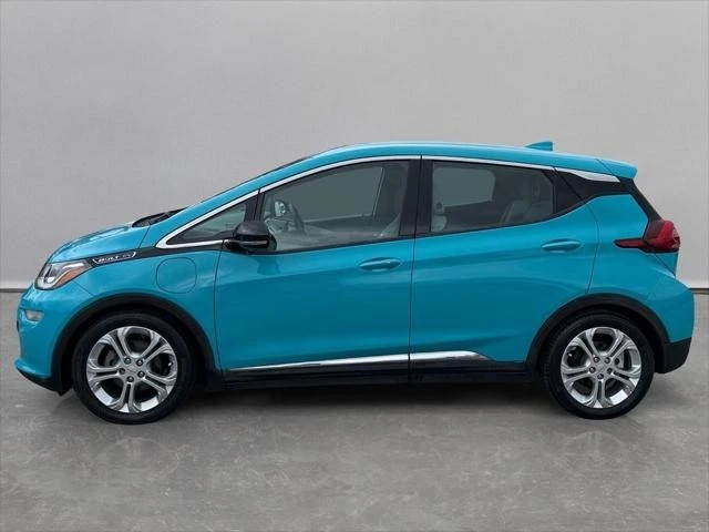 2020 Chevrolet - Image 2 of 23