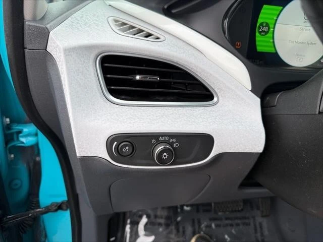 2020 Chevrolet - Image 22 of 23