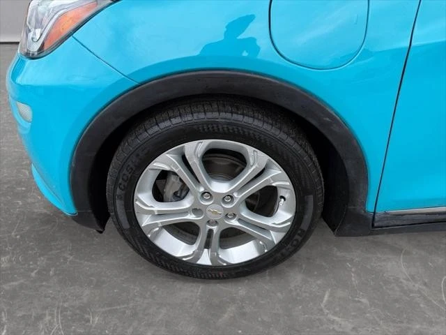 2020 Chevrolet - Image 10 of 23