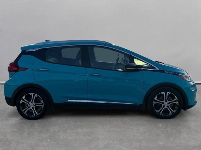 2020 Chevrolet - Image 6 of 24