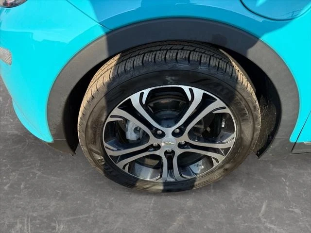 2020 Chevrolet - Image 9 of 24
