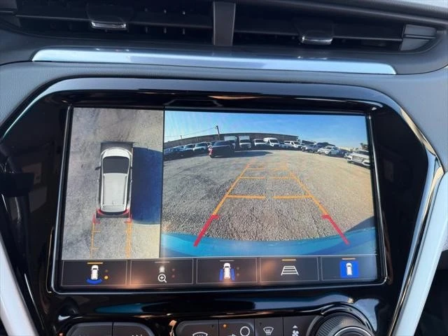 2020 Chevrolet - Image 21 of 24