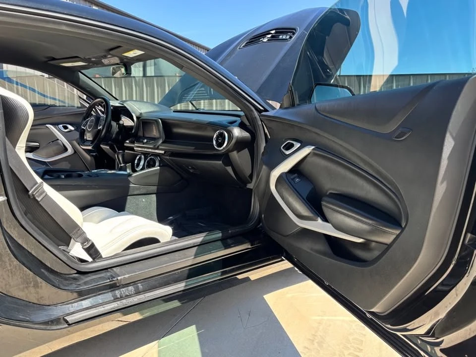 2020 Chevrolet Camaro 6th Gen - Image 16 of 20