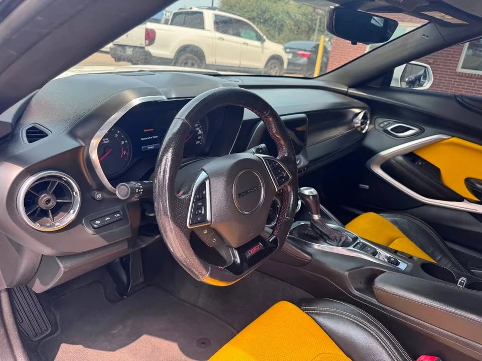 2020 Chevrolet Camaro SS 6th Gen - Image 14 of 15