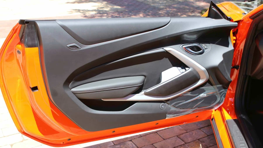 2020 Chevrolet Camaro 6th Gen - Image 27 of 31
