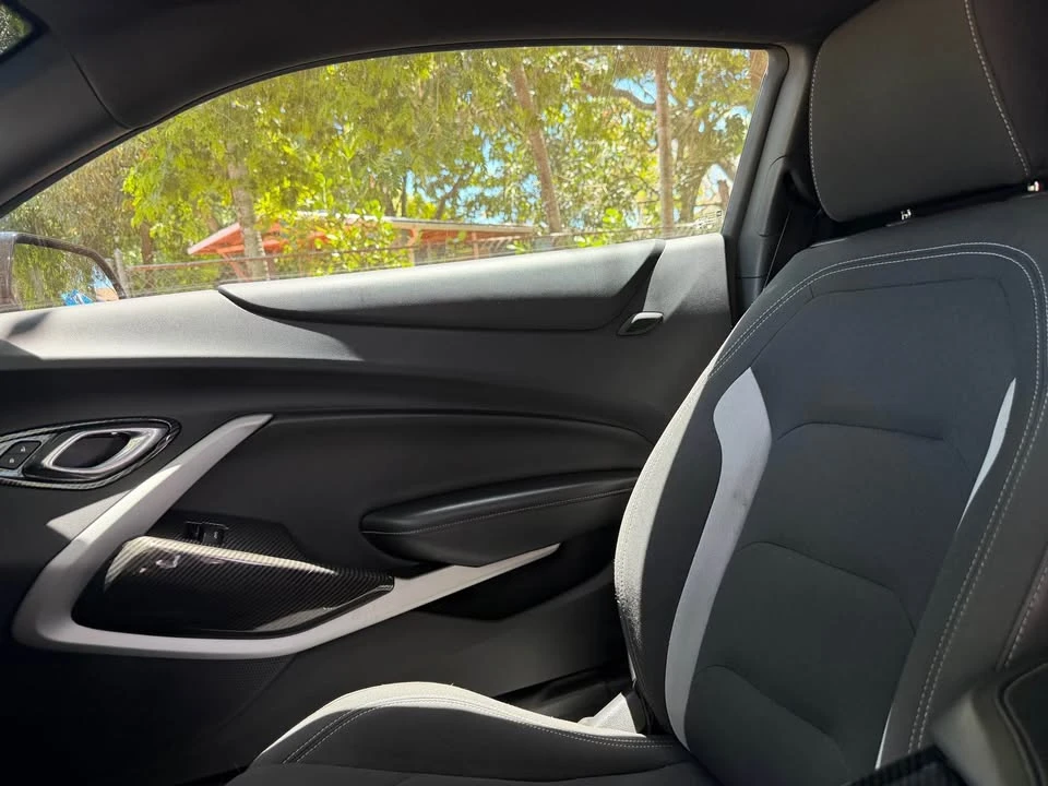 2020 Chevrolet Camaro 6th Gen - Image 11 of 16