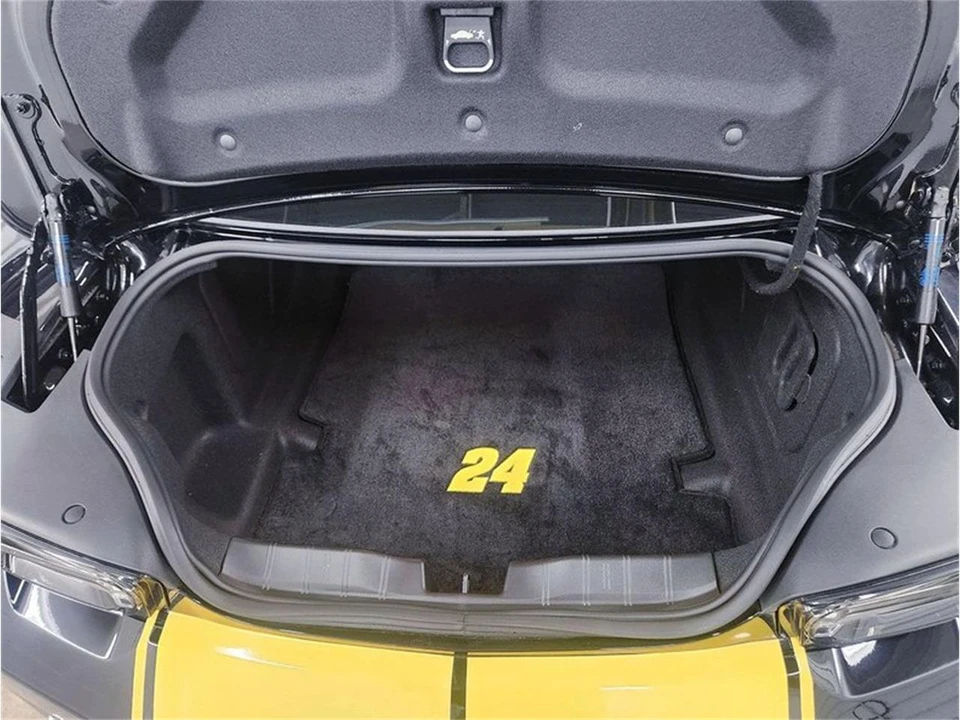 2020 Chevrolet Camaro 6th Gen - Image 18 of 31