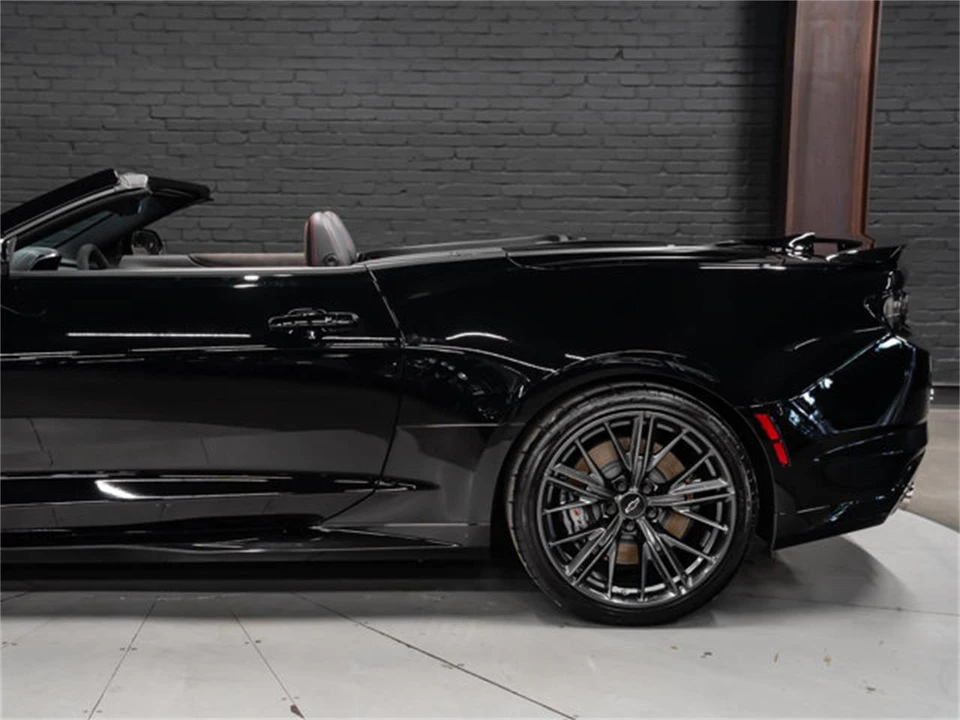 2020 Chevrolet Camaro 6th Gen - Image 15 of 31