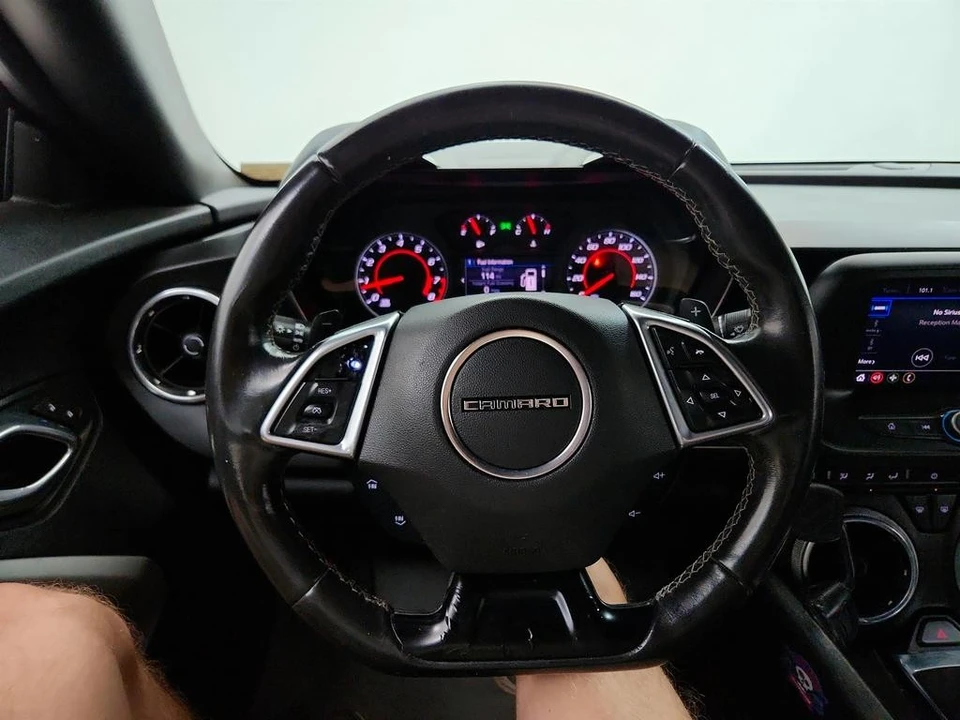 2020 Chevrolet Camaro 6th Gen - Image 16 of 31