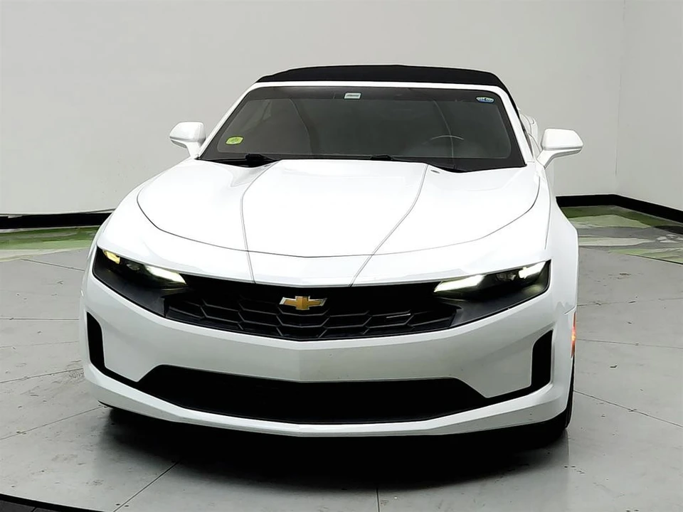 2020 Chevrolet Camaro 6th Gen - Image 2 of 31