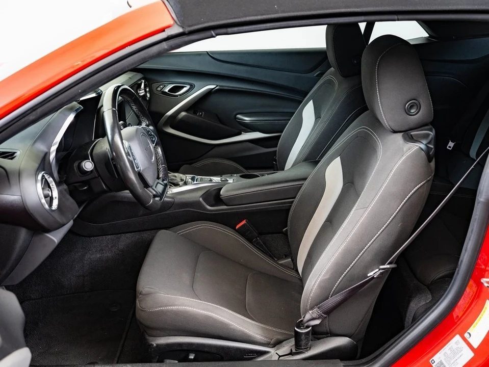 2020 Chevrolet Camaro 6th Gen - Image 19 of 21