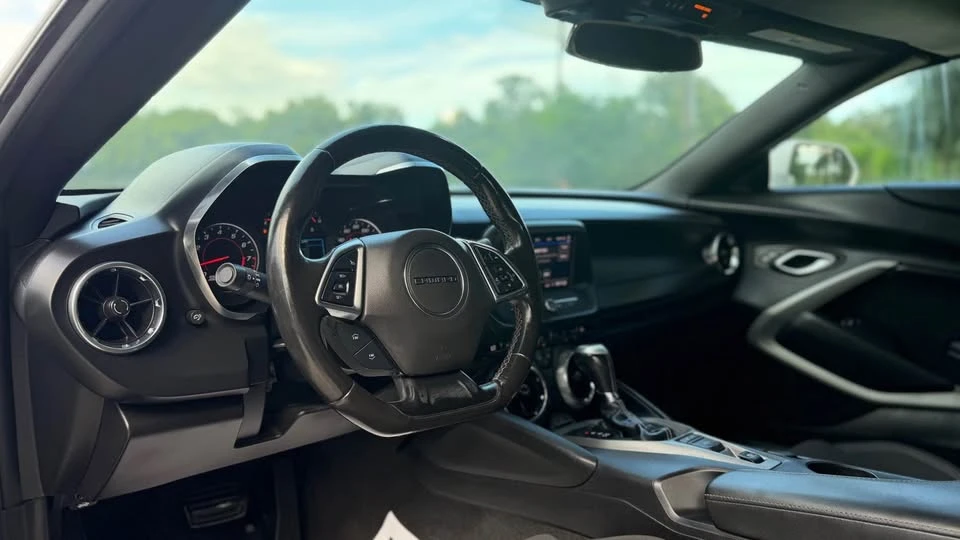 2020 Chevrolet Camaro 6th Gen - Image 10 of 16