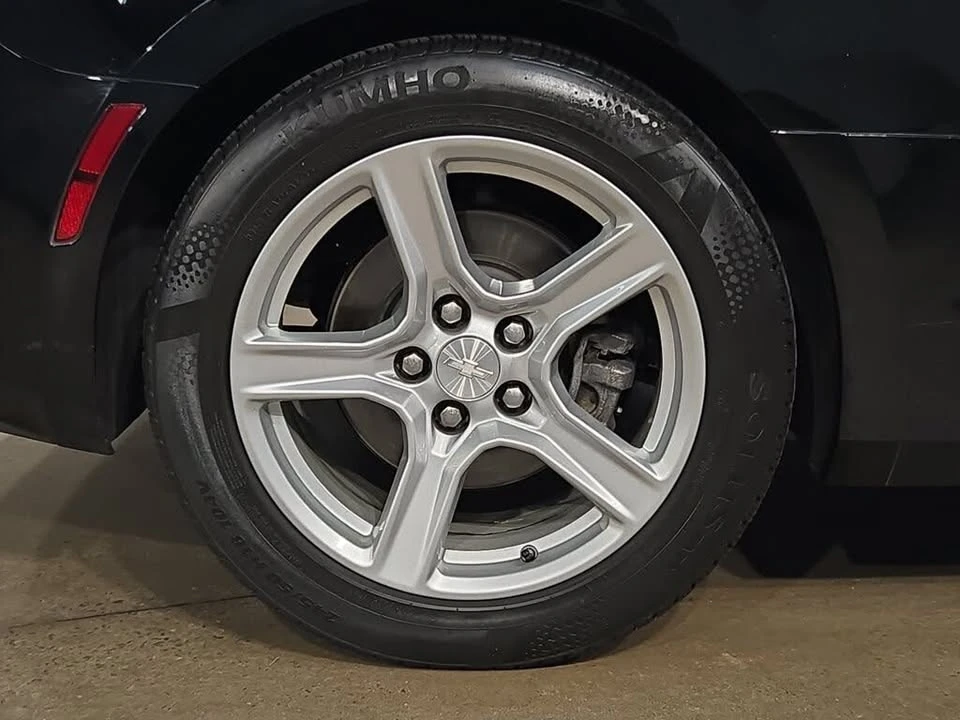 2020 Chevrolet Camaro 6th Gen - Image 17 of 20