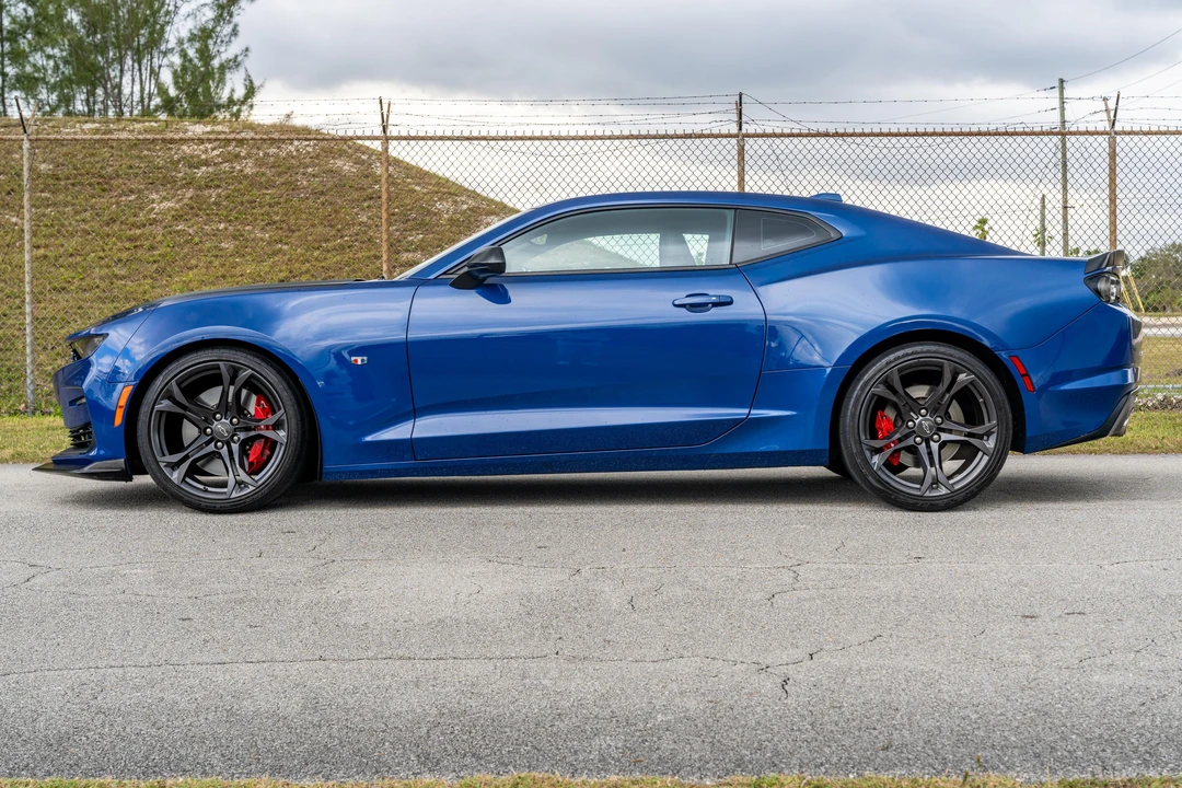 2020 Chevrolet Camaro SS 6th Gen - Image 8 of 31