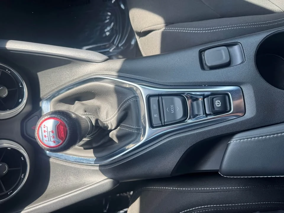 2020 Chevrolet Camaro SS 6th Gen - Image 12 of 18