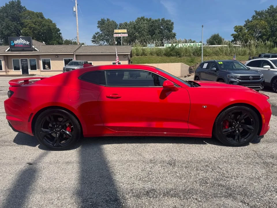 2020 Chevrolet Camaro SS 6th Gen - Image 2 of 18