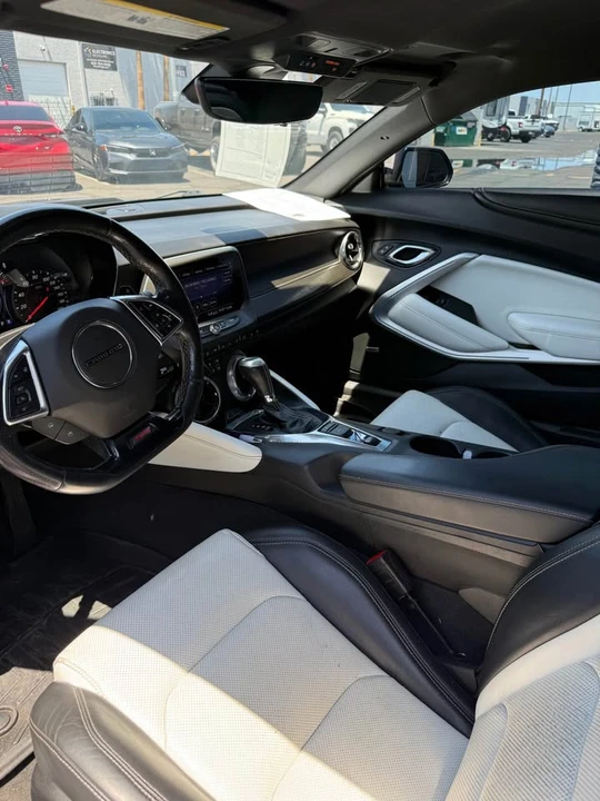 2020 Chevrolet Camaro 6th Gen - Image 10 of 12