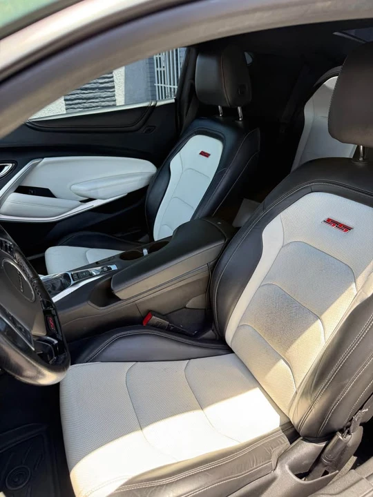 2020 Chevrolet Camaro 6th Gen - Image 8 of 12