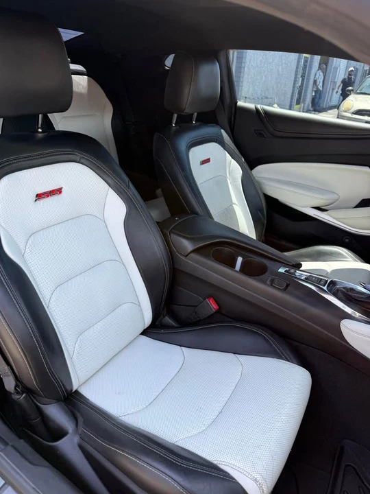 2020 Chevrolet Camaro 6th Gen - Image 11 of 12