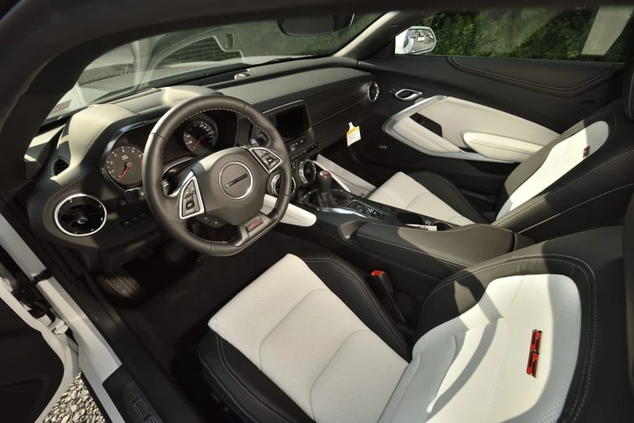 2020 Chevrolet Camaro SS 6th Gen - Image 20 of 28