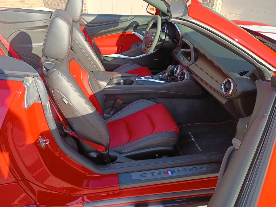 2020 Chevrolet Camaro 6th Gen - Image 21 of 31