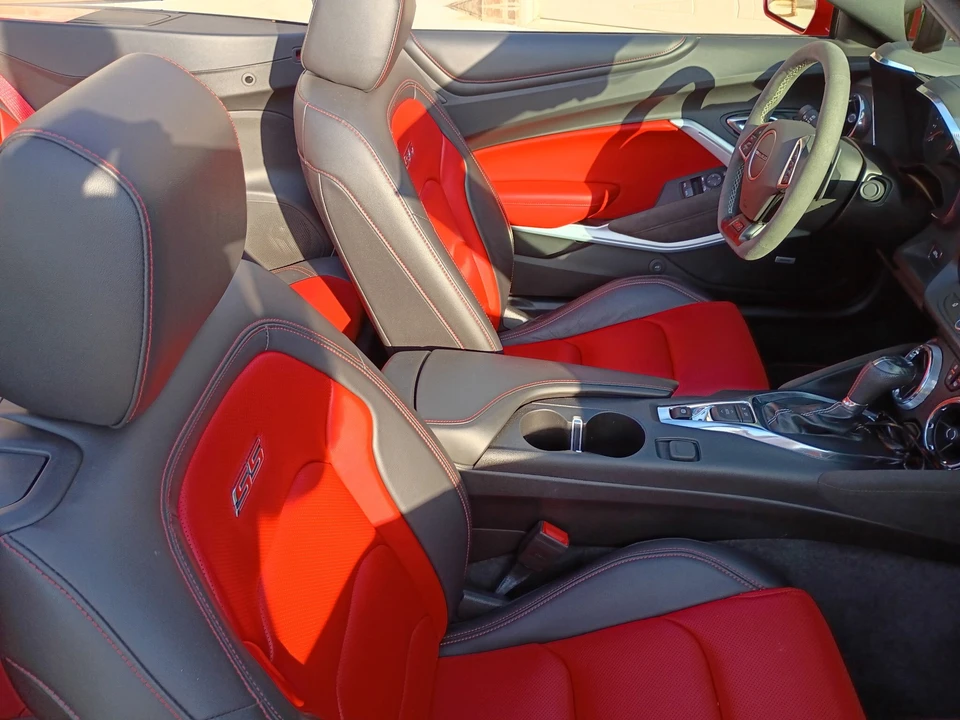 2020 Chevrolet Camaro 6th Gen - Image 23 of 31