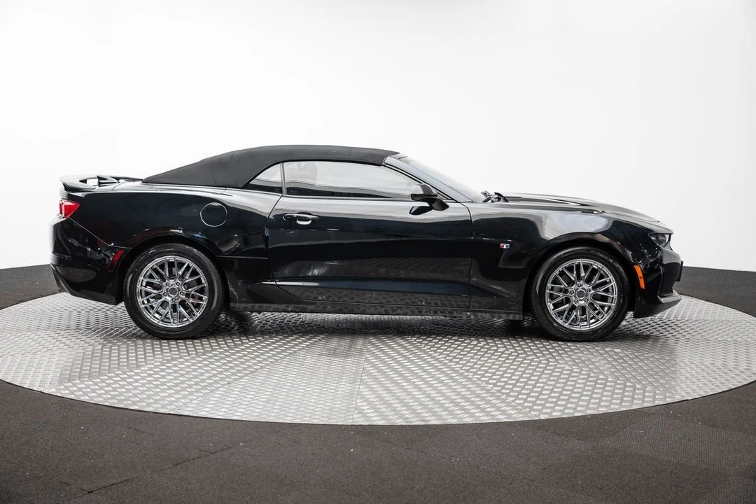 2020 Chevrolet Camaro 6th Gen - Image 10 of 12