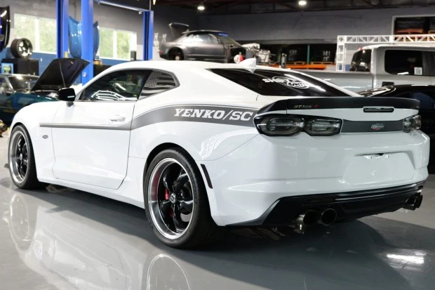 2020 Chevrolet Camaro SS 6th Gen - Image 2 of 9