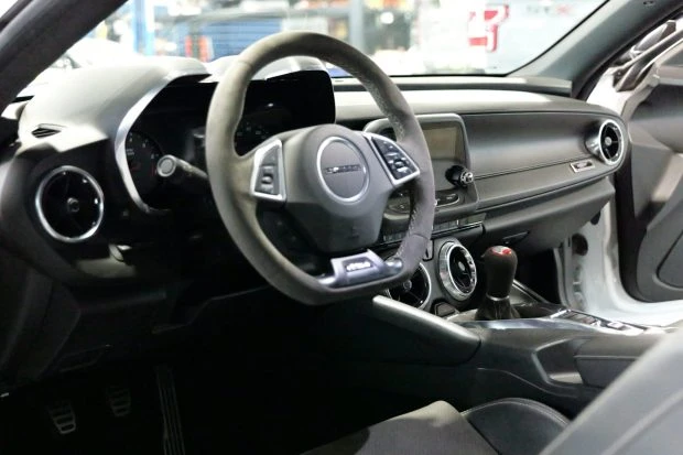 2020 Chevrolet Camaro SS 6th Gen - Image 5 of 9
