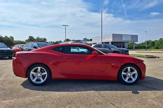 2020 Chevrolet Camaro Coupe 2D