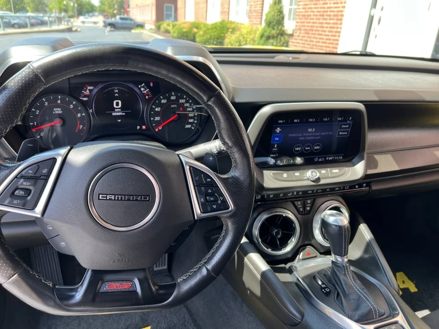 2020 Chevrolet Camaro 6th Gen - Image 6 of 10