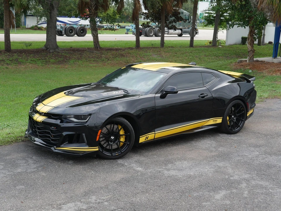 2020 Chevrolet Camaro ZL1 6th Gen - Image 10 of 24