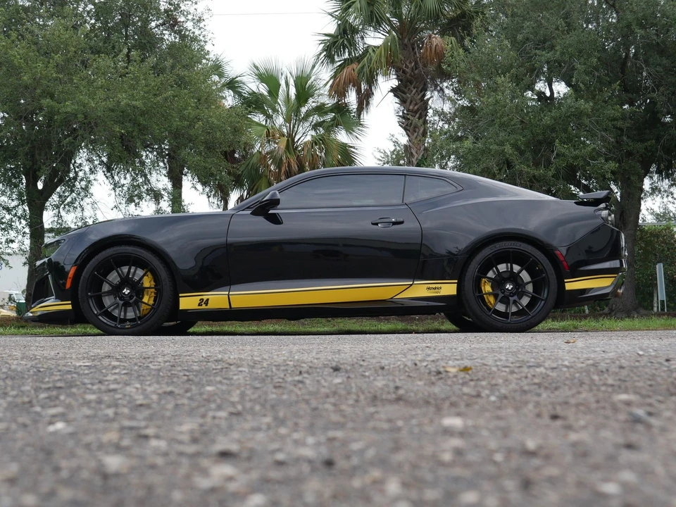 2020 Chevrolet Camaro ZL1 6th Gen - Image 12 of 24