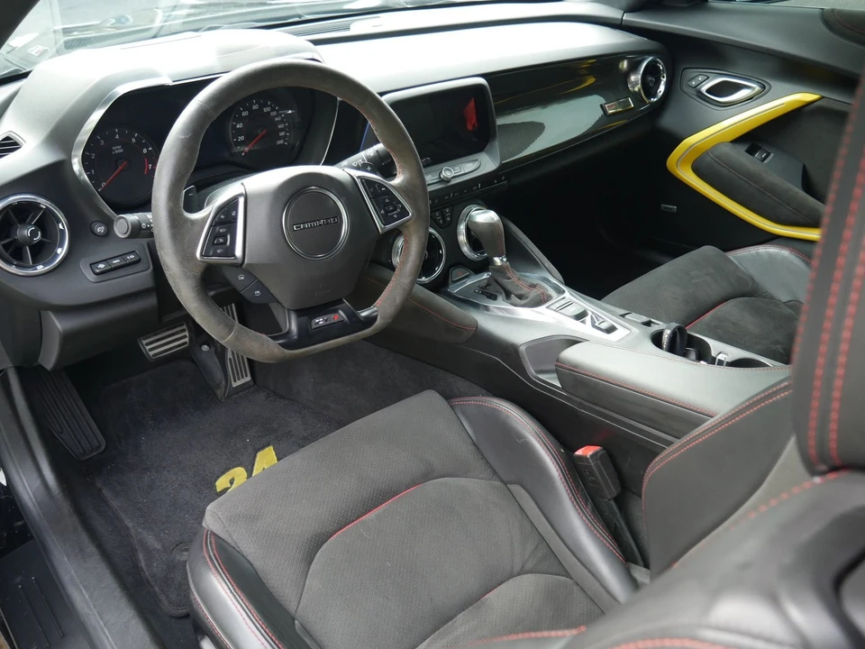 2020 Chevrolet Camaro ZL1 6th Gen - Image 4 of 24