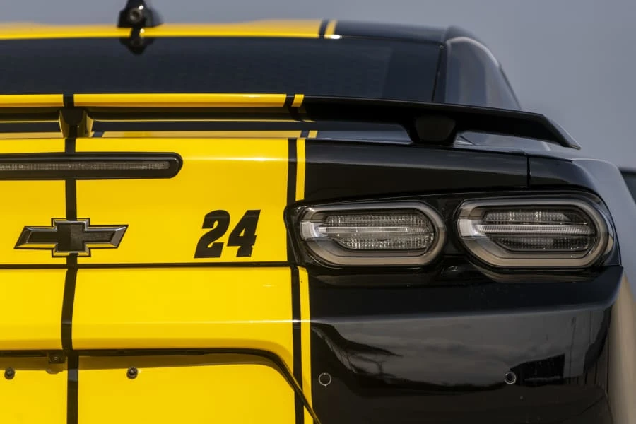 2020 Chevrolet Camaro 6th Gen - Image 13 of 31