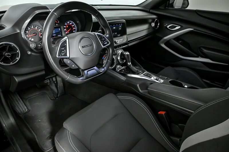 2020 Chevrolet Camaro 6th Gen - Image 16 of 21