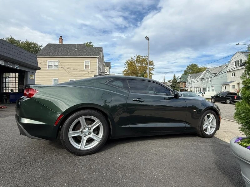 2020 Chevrolet Camaro 6th Gen - Image 10 of 12