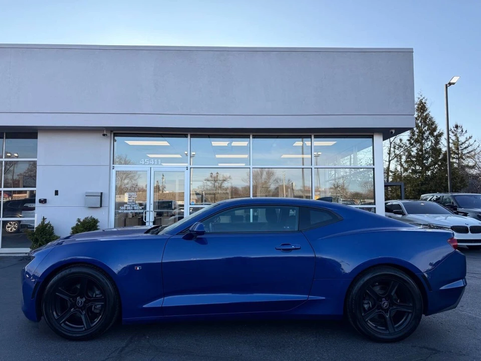 2020 Chevrolet Camaro 6th Gen - Image 2 of 21
