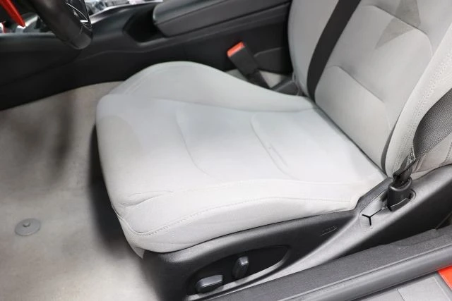 2020 Chevrolet Camaro 6th Gen - Image 17 of 31