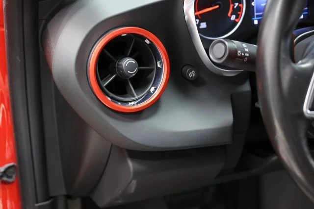 2020 Chevrolet Camaro 6th Gen - Image 20 of 31
