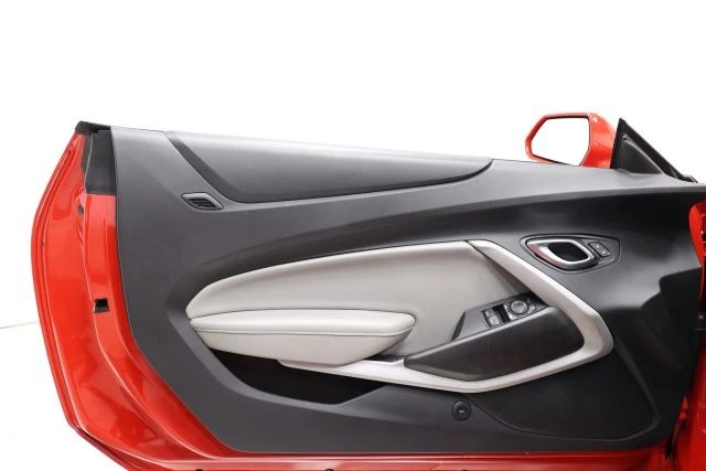 2020 Chevrolet Camaro 6th Gen - Image 8 of 31
