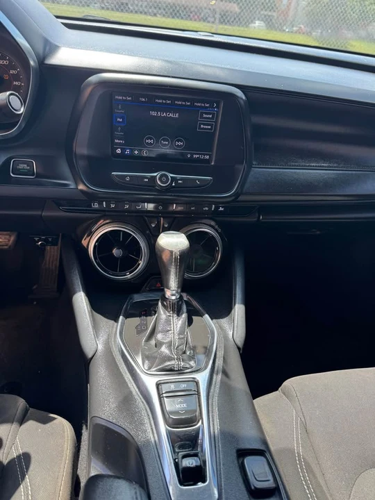 2020 Chevrolet Camaro 6th Gen - Image 12 of 17