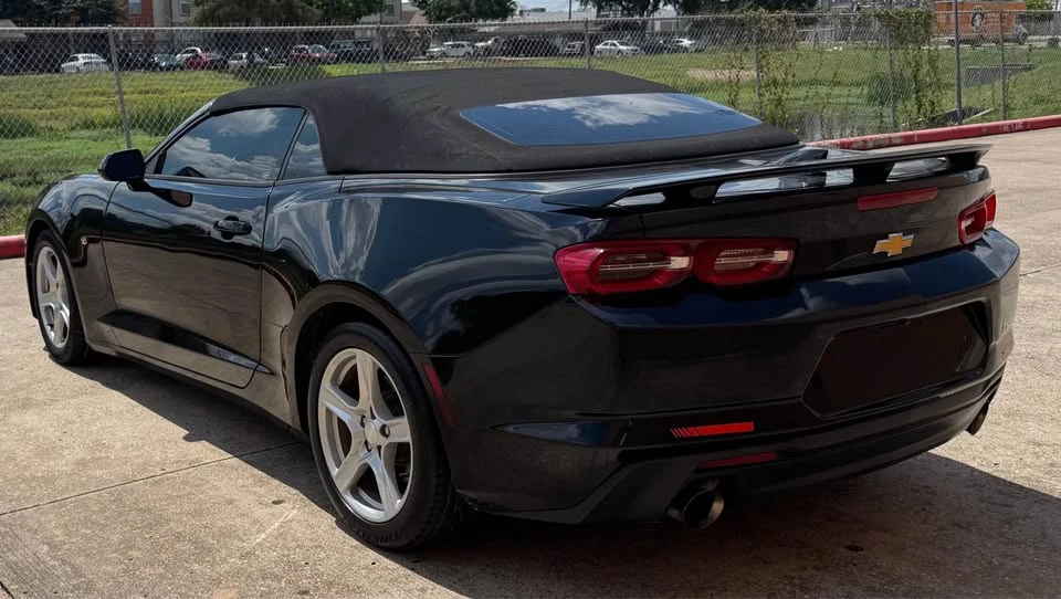 2020 Chevrolet Camaro 6th Gen - Image 8 of 17