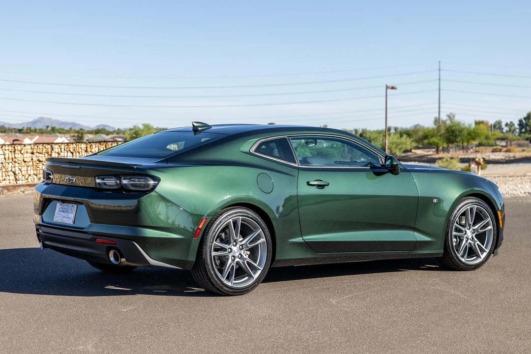 2020 Chevrolet Camaro 6th Gen - Image 8 of 31