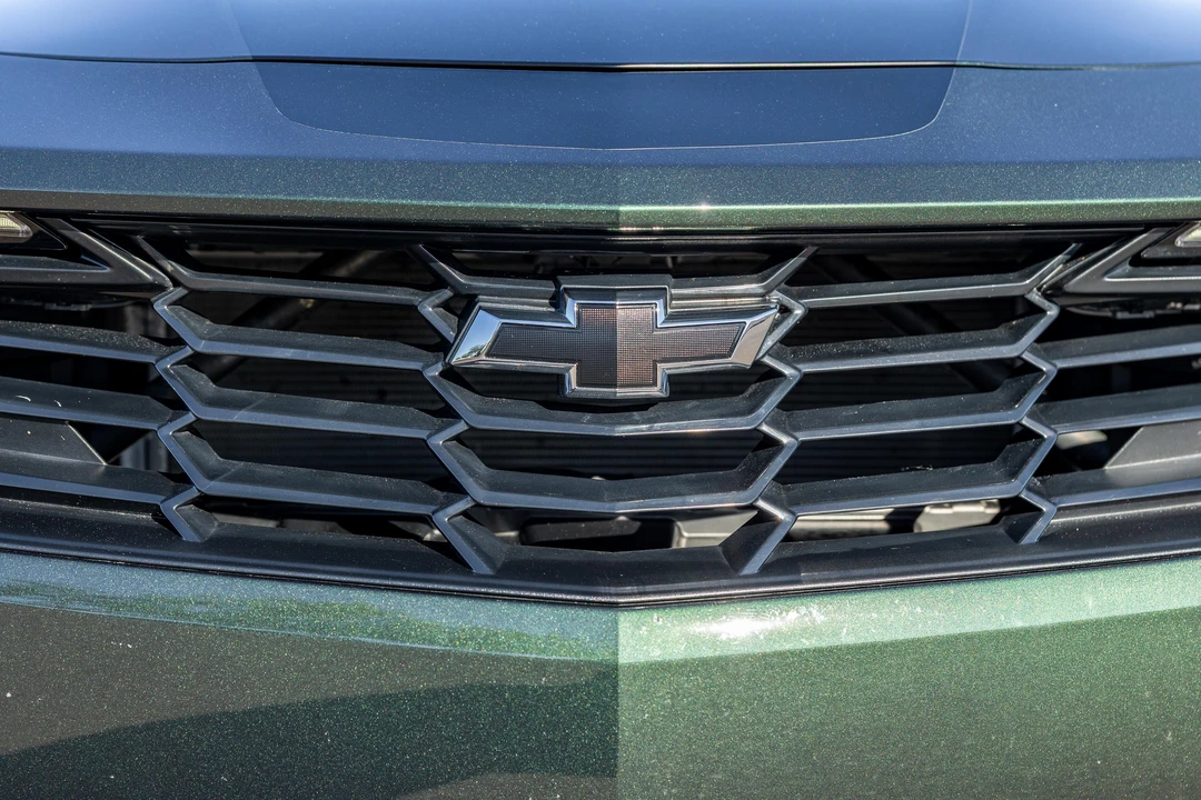 2020 Chevrolet Camaro 6th Gen - Image 13 of 31