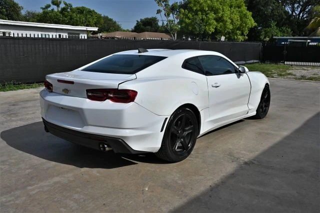 2020 Chevrolet Camaro 6th Gen - Image 3 of 19