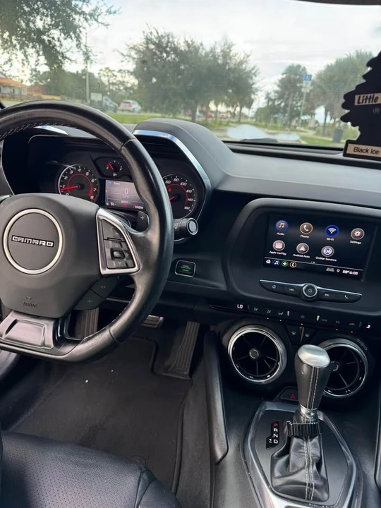 2020 Chevrolet Camaro 6th Gen - Image 13 of 19