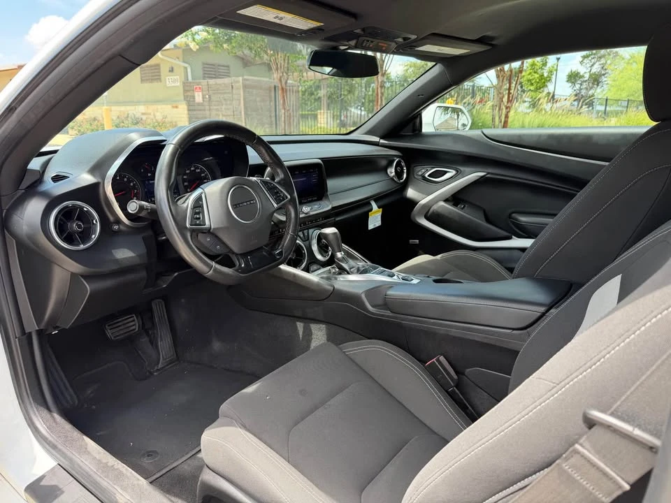 2020 Chevrolet Camaro 6th Gen - Image 9 of 14