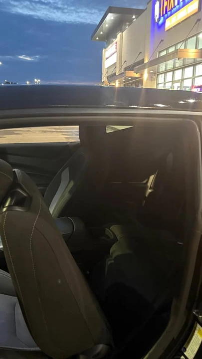 2020 Chevrolet Camaro 6th Gen - Image 8 of 11